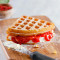 Waffle Di Formaggio Cremoso Alla Fragola