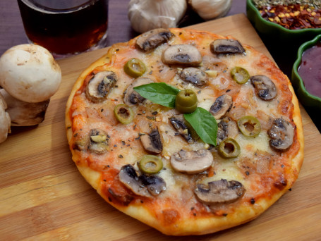 Mushy Mushroom Pizza