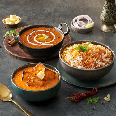 Paneer Butter Masala E Dal Makhani Meal