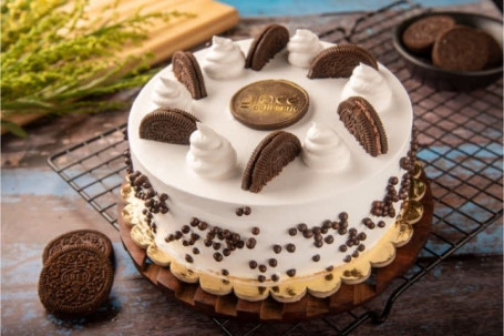 Oreo Cookies And Cream Cake (450 Gms)