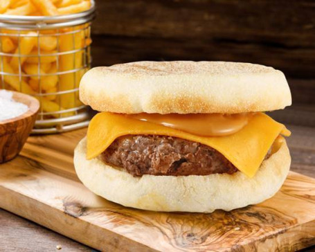 Huā Shēng Hòu Niú Qǐ Sī Mǎn Fēn Bǎo Thickbeefand Peanutmuffinburger With Cheese