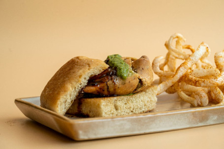 Baked Samosa Pao Slider