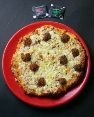 Pizza Con Polpette Di Pollo