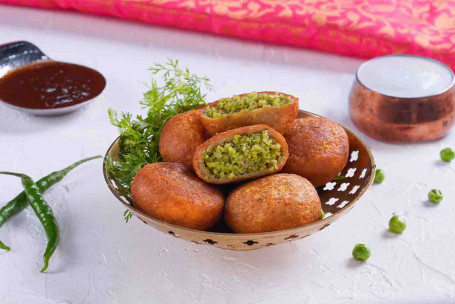 Aloo Pattice (5 Pezzi) Con Imli Chutney E Cagliata