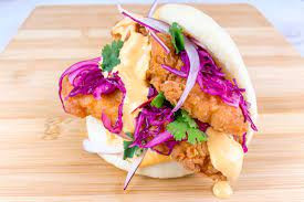 Crispy Chicken Szechuan Bao (2Pcs)