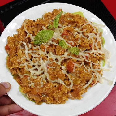 Chicken Schezwan Pan Fried Maggi