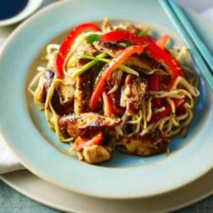 Chow Mein All'uovo