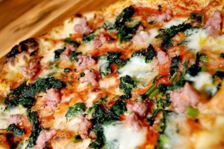 Pizza Brocoli