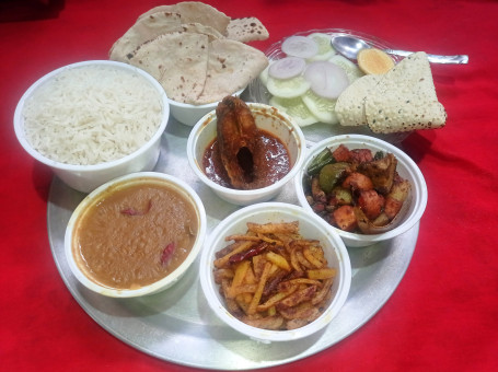 Katla Kalia Fish Thali Serves 2