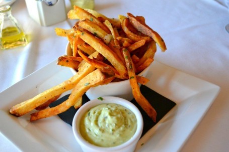 Pommes Frites Tel