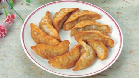 Momos Di Pollo