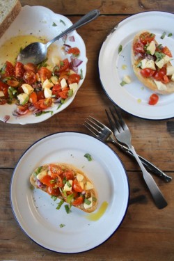 Bruschetta Caprese