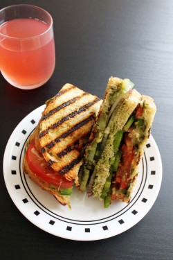 Veg. Panino Speciale Bombay