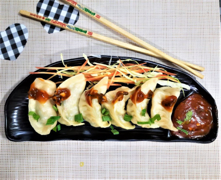 Chicken Cheeze Momo (6 Pcs)