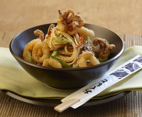 Udon Di Frutti Di Mare