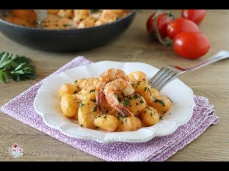 Gnocchi Al Salmone