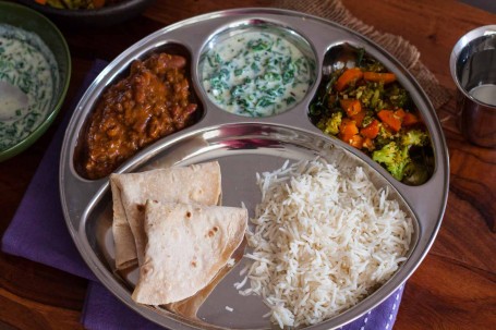 Pasto Dal Makhani