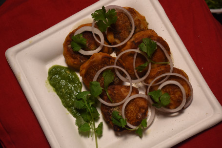 Veg Tandoori Momo (6 Pieces) With Green Chutney