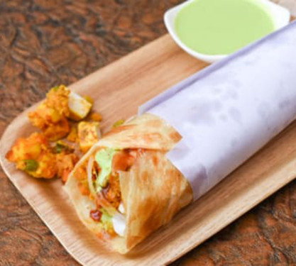 Egg Paneer Chicken Roll