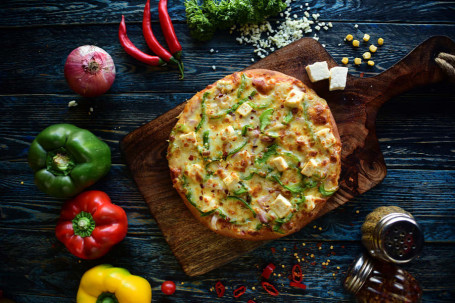 Kadhai Paneer Tikka Pizza