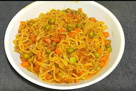 Curry Special Maggi