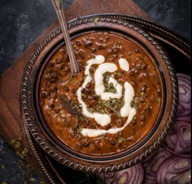 Pind Di Dal Makhani