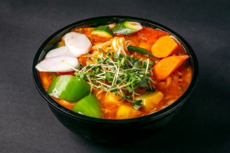 Hi Bao's Signature Spicy Veg Ramen