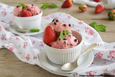 Gelato Alla Fragola E Cioccolato