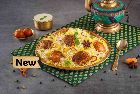 Do Gosht Ki Dum Biryani (Dum Biryani Di Pollo Di Montone Per 2 Persone).