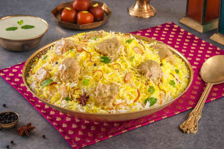 Afghani Tikka Pollo Cremoso Dum Biryani, Serve 4)