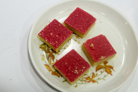 Rose Barfi (500 Gms)