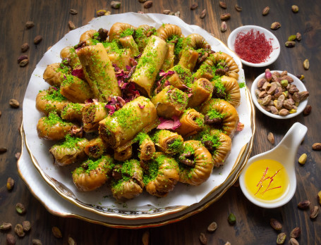 Assorted Pista Baklava [250Gm]