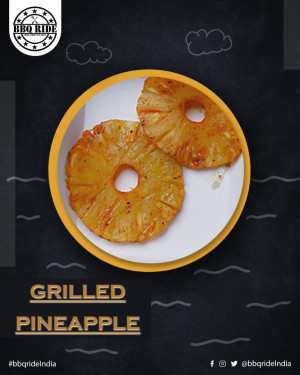 Grilled Pineapple Wedges (3 Pcs)