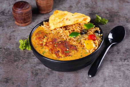 Chicken Tikki Rice Bowl Served With Omelette