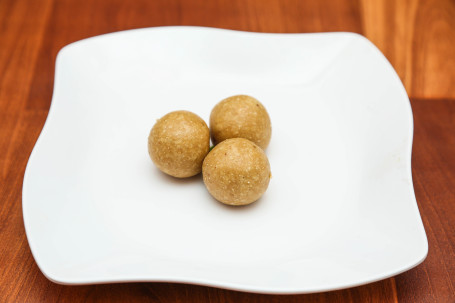 Peanut Jaggery Laddu (3 Pcs)