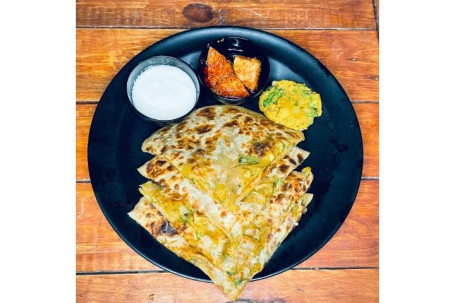 Aloo Matar Corn Paratha