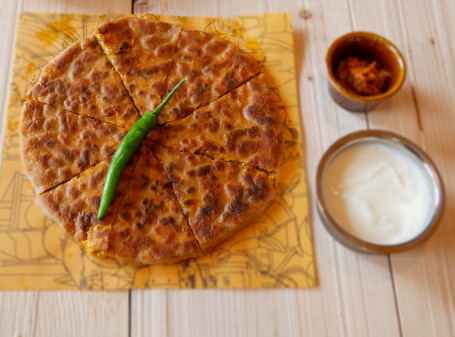 100% Achari Paneer Paratha