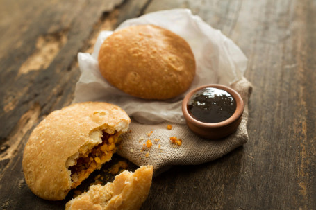 Moong Dal Kachori (3 Pcs)