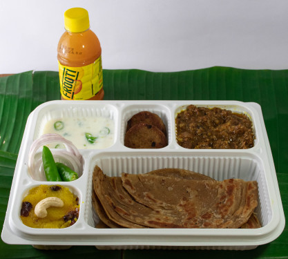 Kerala Pork Roast Laccha Paratha Combo