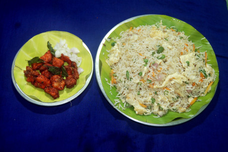 Egg Fried Rice,Chicken Pakoda (100 Gm)