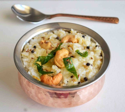 Ghee Pongal With Sambar Red Kara Chutney Coconut Chutney