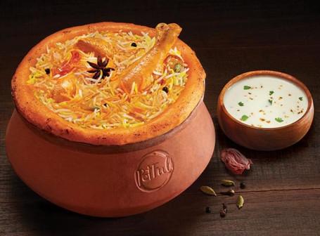 Claypot Lucknowi Chicken Biryani (Less Spicy)