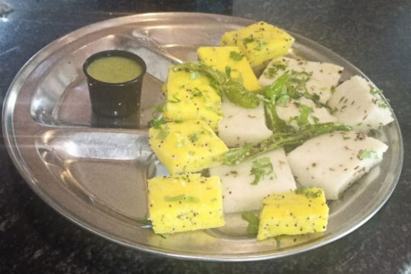 Surti Dhokla [250 Grams]+Idada [250 Grams]