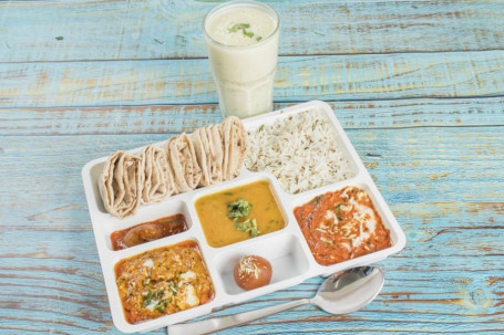 Punjabi Fix Dinner Thali