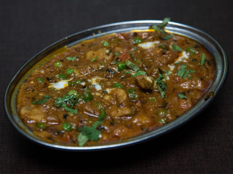 Mushroom Mutter Masala (400 -500 Grm)