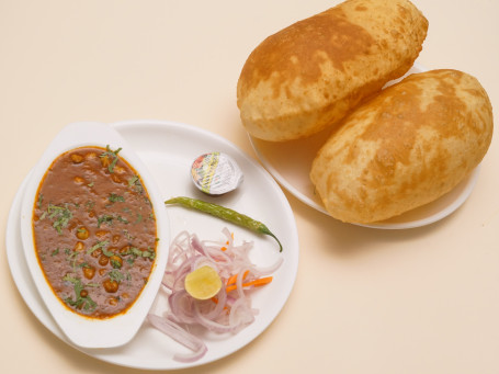 Chole Bhatoore (350 Gms)