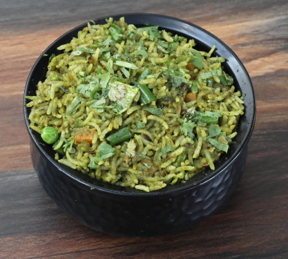 Hyderabadi Biryani (450.Gm)