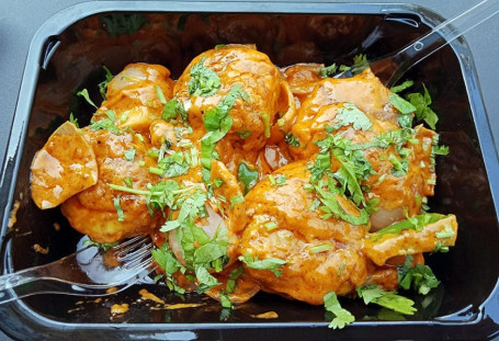 Paneer Makhani Momo