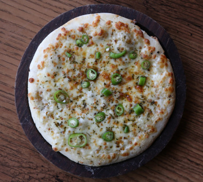 6 Cheese Chilli Garlic Pizza