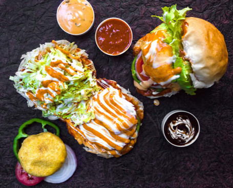 Jain Jantar Mantar Vada Pav